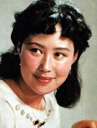 演员小斯琴高娃（老戏骨斯琴高娃）(10)