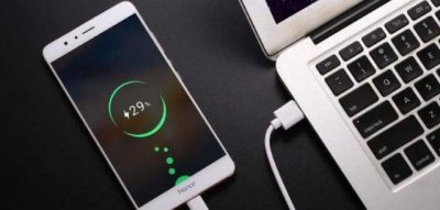 ​手机充不上电怎么回事，手机充电器明明好好的却充不上电是怎么回事？