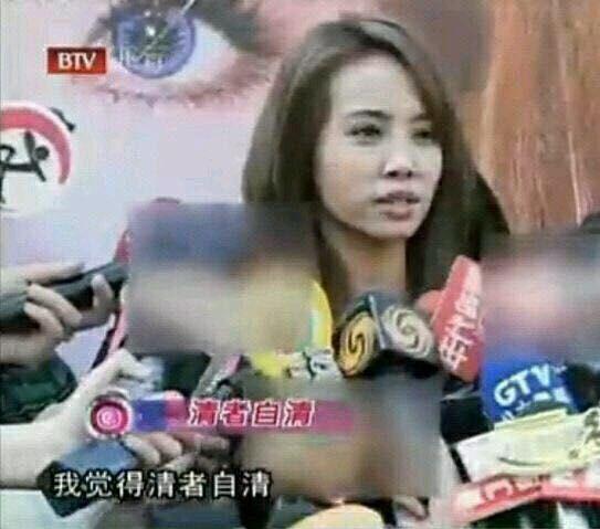 蔡依林扭胯(蔡依林带了一群基佬伴舞团碾压MAMA)(14)