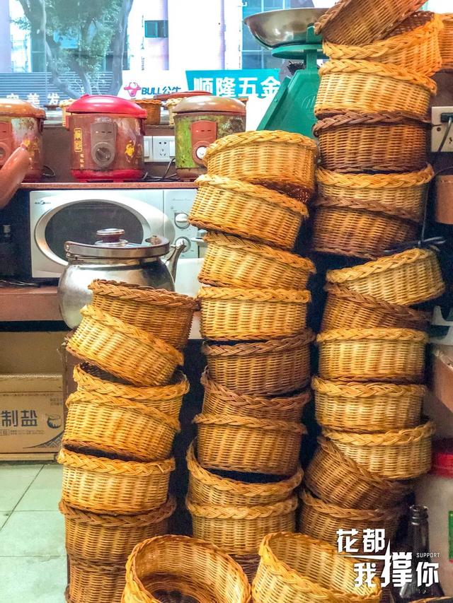 正宗紫砂煲仔饭怎么样(他卖了17年的紫砂煲仔饭)(16)