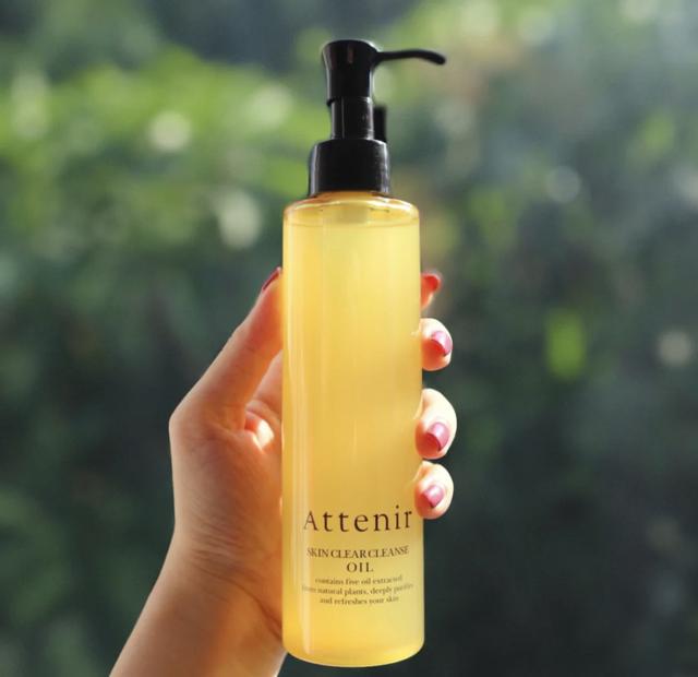 植村秀卸妆油哪款适合大干皮(五款超火卸妆油)(12)