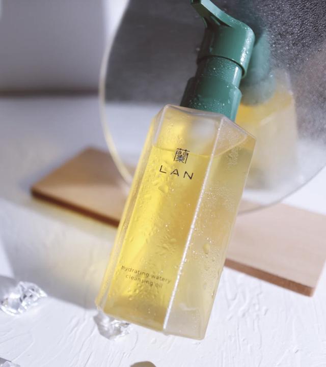 植村秀卸妆油哪款适合大干皮(五款超火卸妆油)(2)