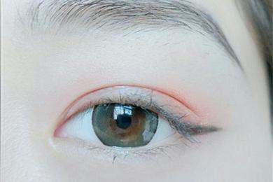 新手超容易戴的美瞳(八年美瞳疯魔用五分钟来教你)(2)