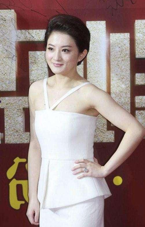 金铭小时候和现在对比（为考北大弃演还珠）(20)