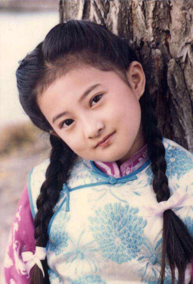 金铭小时候和现在对比（为考北大弃演还珠）(3)