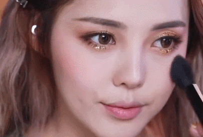 零基础都可以学会的化妆教程（超详细的化妆步骤）(23)