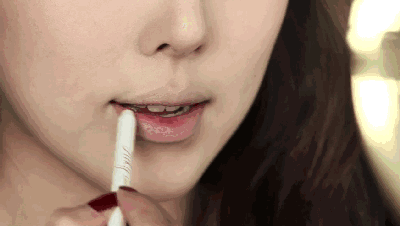 零基础都可以学会的化妆教程（超详细的化妆步骤）(53)