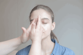 零基础都可以学会的化妆教程（超详细的化妆步骤）(7)