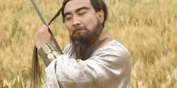 曹操割发代首的故事的启示,曹操为何发兵图11