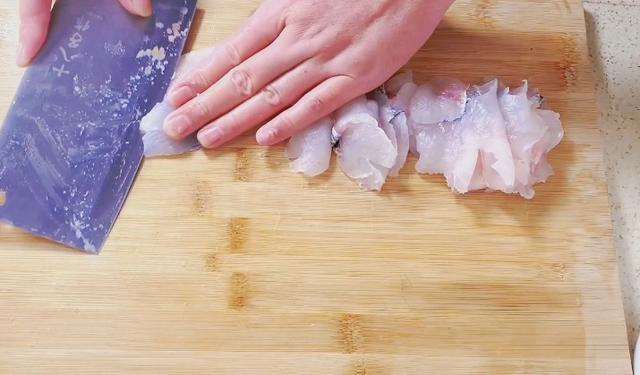 酸菜鱼最正宗的做法最简单的（在家这样做酸菜鱼）(5)