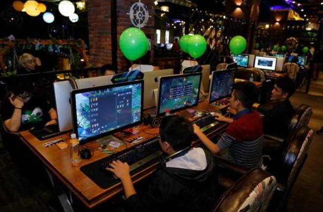 网咖和网吧的区别上网贵吗(网咖和网吧的区别)(图5) 网咖和网吧的区别上网贵吗(网咖和网吧的区别)(图5)