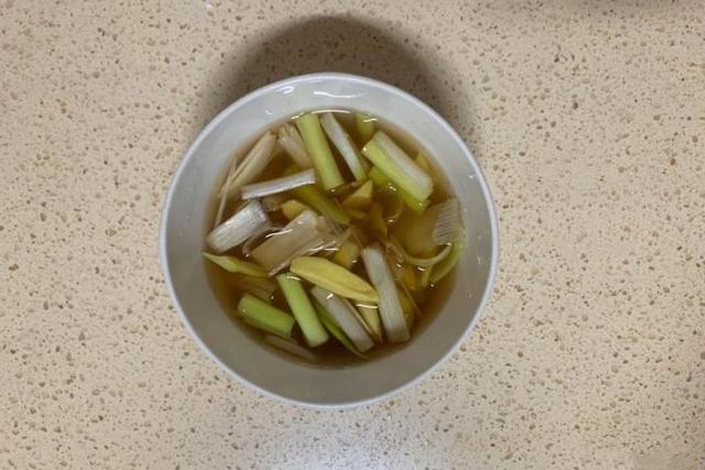 正宗宫保鸡丁详细做法及配料(很多人做法都错了)(6)