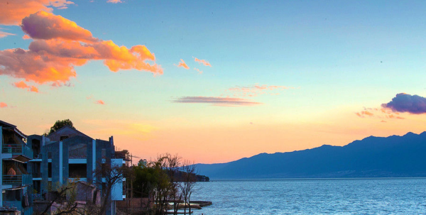 程海湖在云南哪里,螺旋藻主产地在什么地方图5