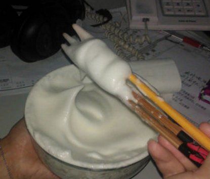 蛋清打不发怎么补救,蛋清有蛋黄打不发补救方法是什么图1