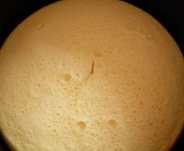 蛋清打不发怎么补救,蛋清有蛋黄打不发补救方法是什么图11