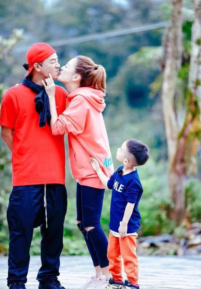 陈小春应采儿大多少岁(陈小春应采儿差多少岁) 陈小春 应采儿 第19张