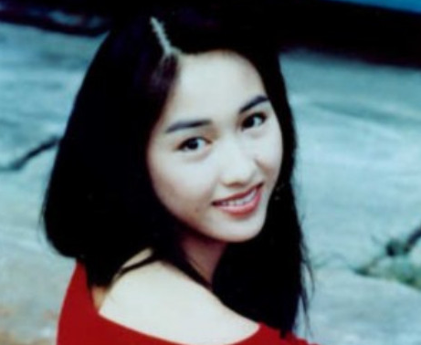 邓萃雯年轻照片(邓萃雯照片大全) 邓萃雯 照片 第12张