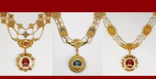 共和国勋章是金的吗,有多少克