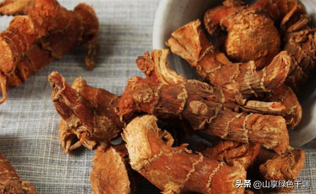 炖肉放哪些调料好吃(炖肉调料搭配避坑指南)(6)