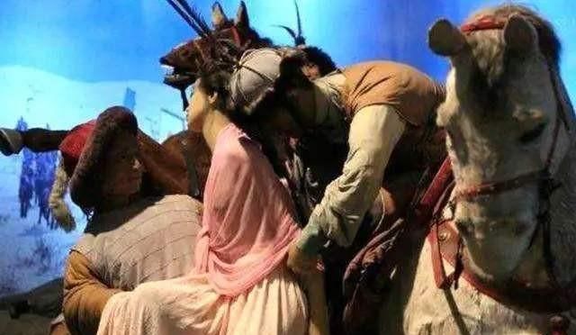 塔塔族,乌索普第几集救出咚塔塔?图4