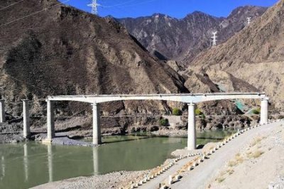 ​雅鲁藏布江上有几座桥