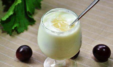 晚上能喝酸奶,晚上8点半可以喝酸奶吗图2