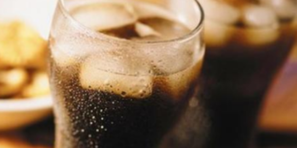 可乐最初诞生时是什么颜色的,可乐最初诞生时是什么颜色蚂蚁庄园图3