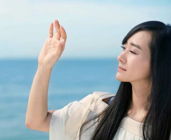 三寸天堂歌词_创作背景歌曲歌词 三寸天堂歌词_创作背景歌曲歌词