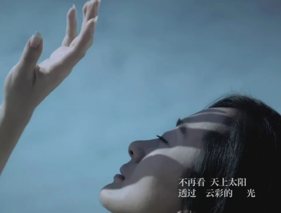 三寸天堂歌词_创作背景歌曲歌词 三寸天堂歌词_创作背景歌曲歌词