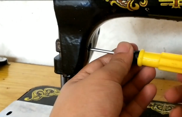 缝纫机跳线断线怎么办,飞人牌缝纫机跳线断线怎么办视频图3