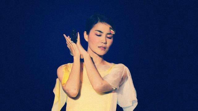 爱国情怀的歌有哪几首(让人热泪盈眶的9大爱国金曲)(2)