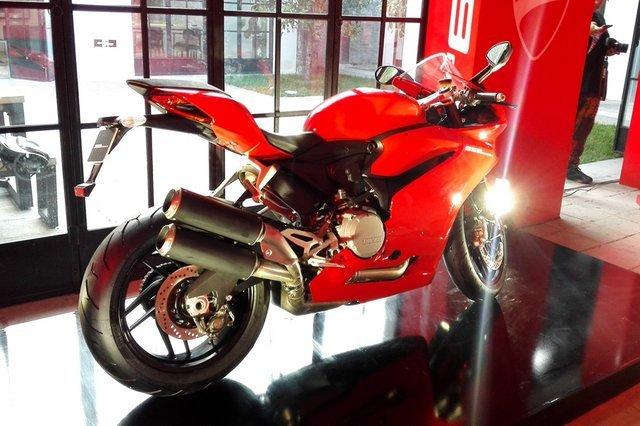 杜卡迪今年新款(杜卡迪959Panigale上市售价17.8万元)(3)