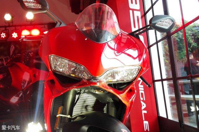 杜卡迪今年新款(杜卡迪959Panigale上市售价17.8万元)(4)