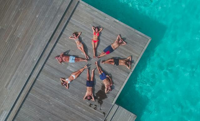 on vacation和in holiday的区别(假期都说holiday你知道holiday)(2)