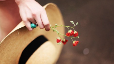 ​生活不易的说说心情句子,生活不容易经典句子短句图片