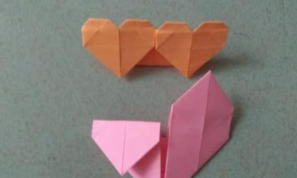 如何折爱心,如何将一张纸叠成一个爱心?图6