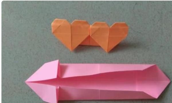 如何折爱心,如何将一张纸叠成一个爱心?图4