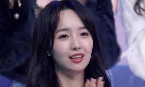 秦牛正威个人资料和吴亦凡怎么回事?微博发表情包回怼恶评