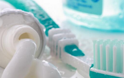 ​牙膏底部颜色条,牙膏管底部的颜色条代表了什么