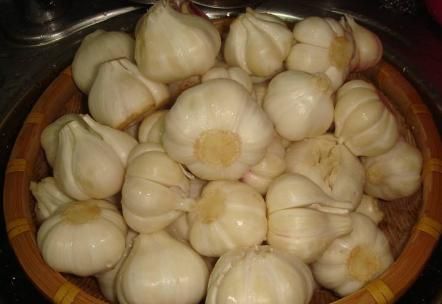 糖蒜怎么腌制，一斤糖蒜怎么腌制？图3