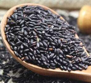 黑糯米怎样煮才软糯,家里每次蒸出来的黑米很硬怎么回事图8