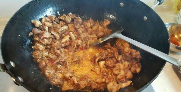 鸭怎么炒好吃,鸭肉怎么炒好吃 鸭肉的做法视频图9