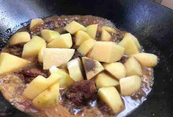 鸭怎么炒好吃,鸭肉怎么炒好吃 鸭肉的做法视频图24