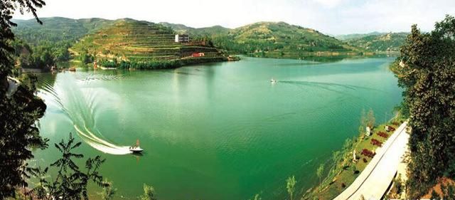 西和县美食，西和县晚霞湖水利风景区值得一去吗？图1