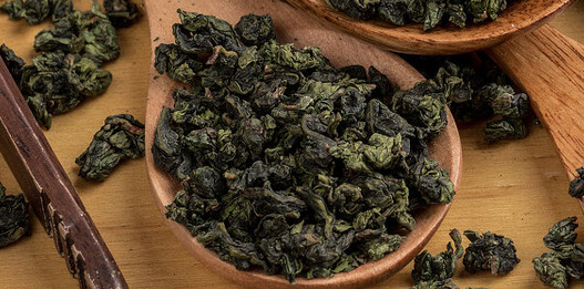 铁观音属于乌龙茶么,乌龙茶和铁观音是同一种茶叶吗图8