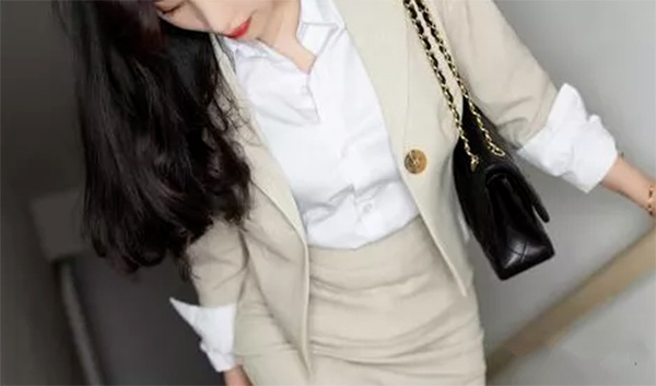 音乐老师视频照片流出被疯传