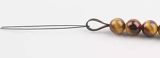 手串扣怎么系死扣,手串扣子怎样打结皮筋图2