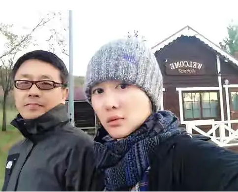 杜星霖:嫁给大31岁的张纪中,婚后连生2胎,我们是真心相爱