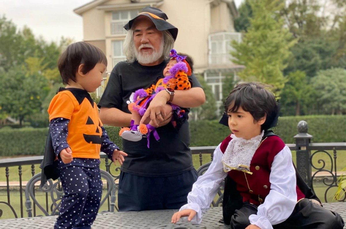 杜星霖:嫁给大31岁的张纪中,婚后连生2胎,我们是真心相爱