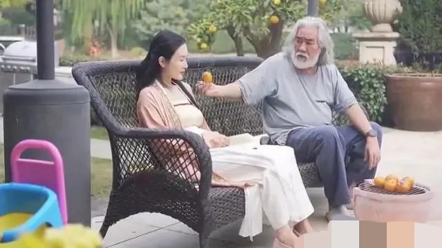 杜星霖:嫁给大31岁的张纪中,婚后连生2胎,我们是真心相爱